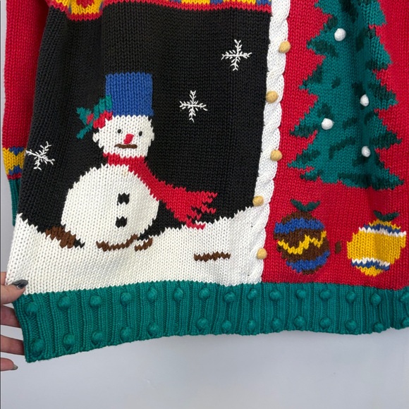 Vintage Yarnworks Colorful Christmas Sweater with Festive Design/ Size L-XL - Picture 8 of 10